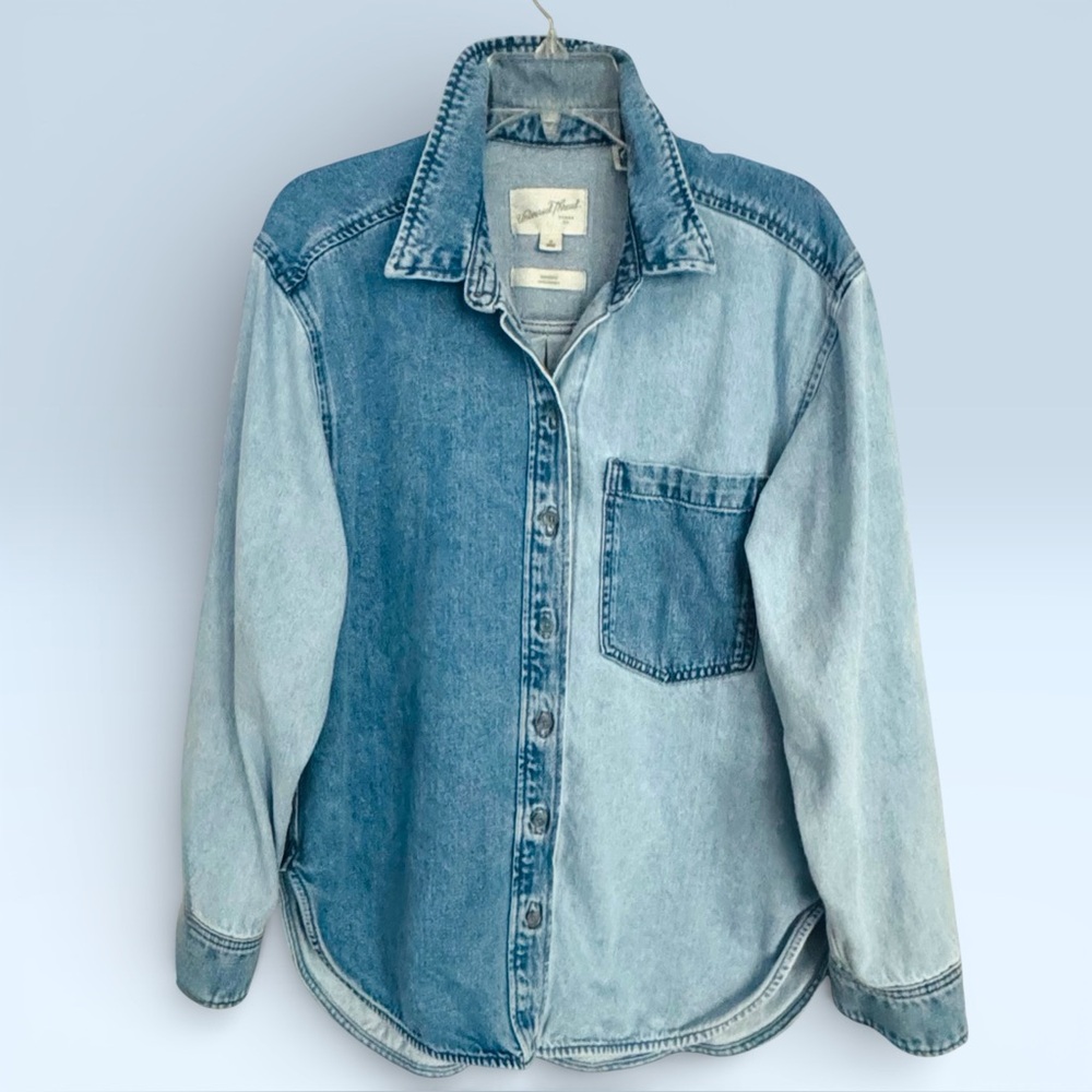 Universal Thread Size M Two-Tone Denim Boyfriend … - image 1